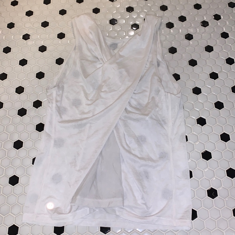 lululemon tank top size 4